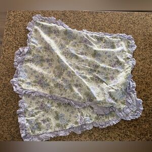 Tommy Hilfiger Vintage 90’s Pastel Blue and Purple Floral Ruffled Pillow Shams 2
